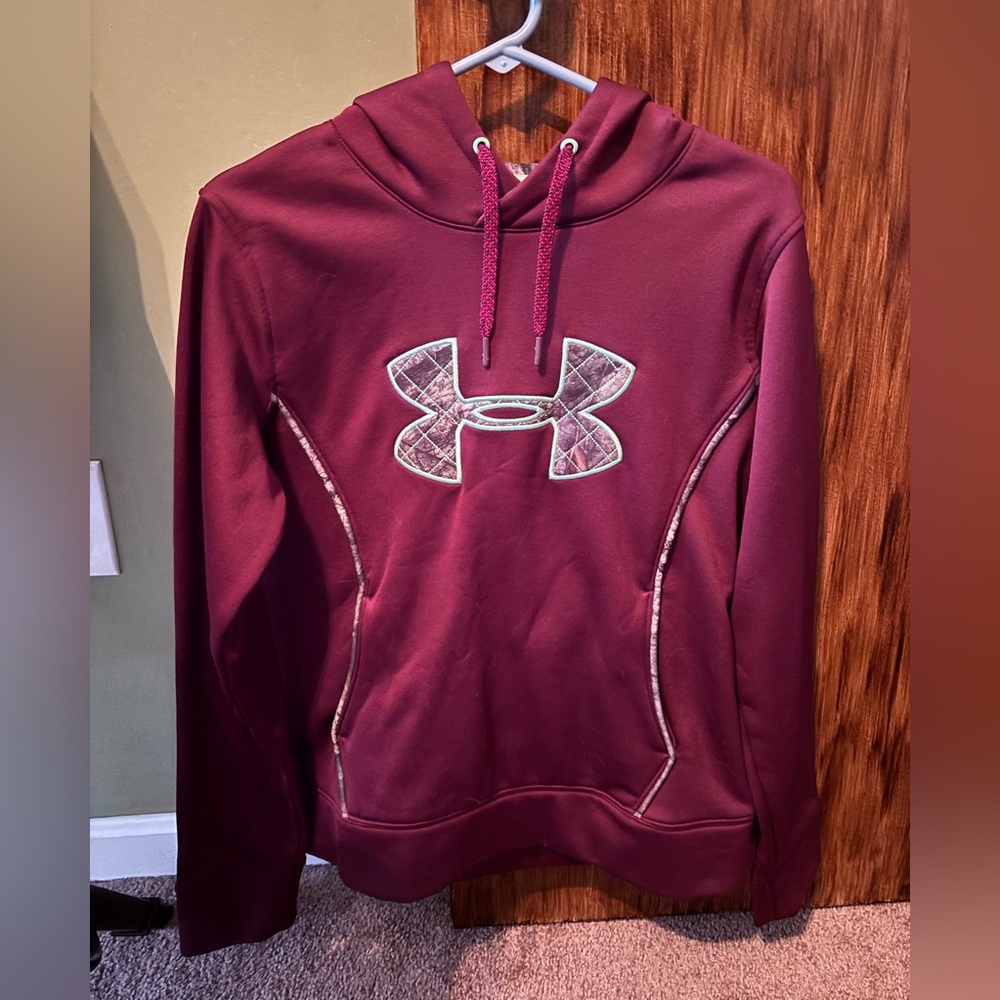 Under Armour hoodie maroon and camo size medium